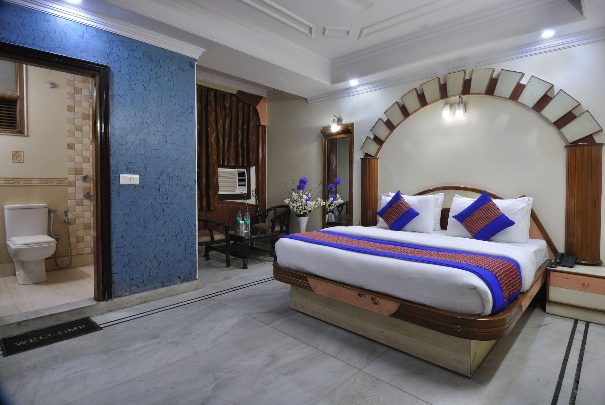 Hotel De Holiday International @ New Delhi Station Exterior photo